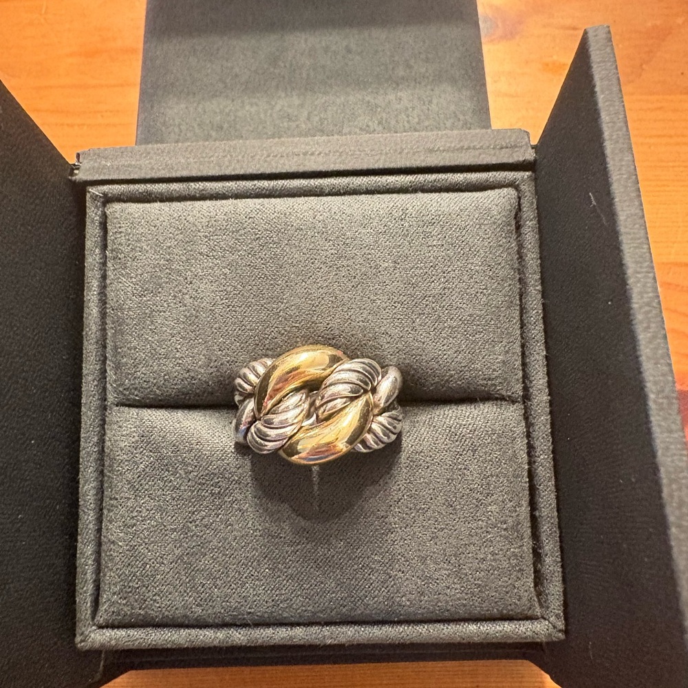 Retired Authentic David Yurman Belmont Cable Ring Size 6